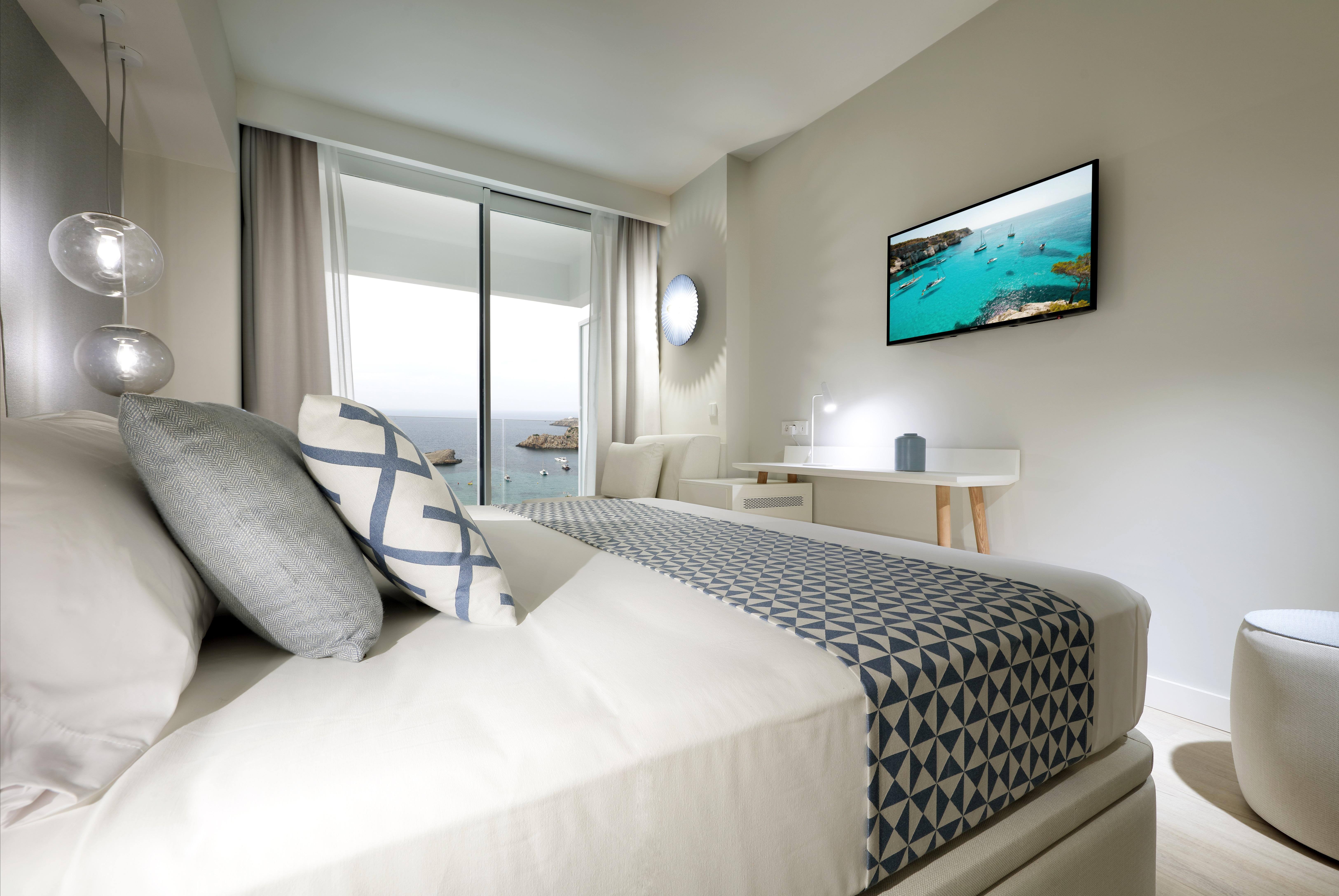 Palladium Hotel Menorca Arenal d'en Castell Esterno foto