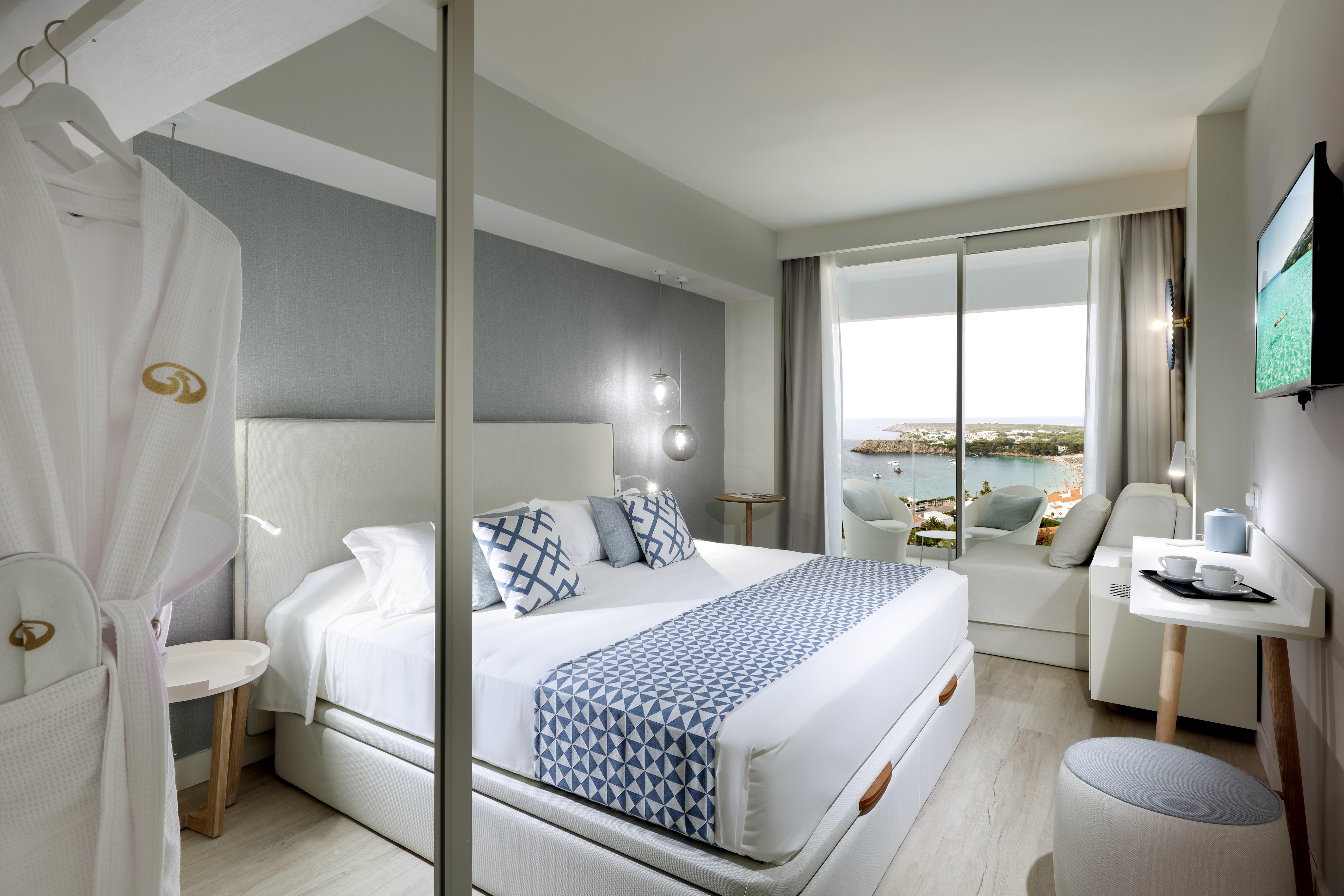 Palladium Hotel Menorca Arenal d'en Castell Esterno foto
