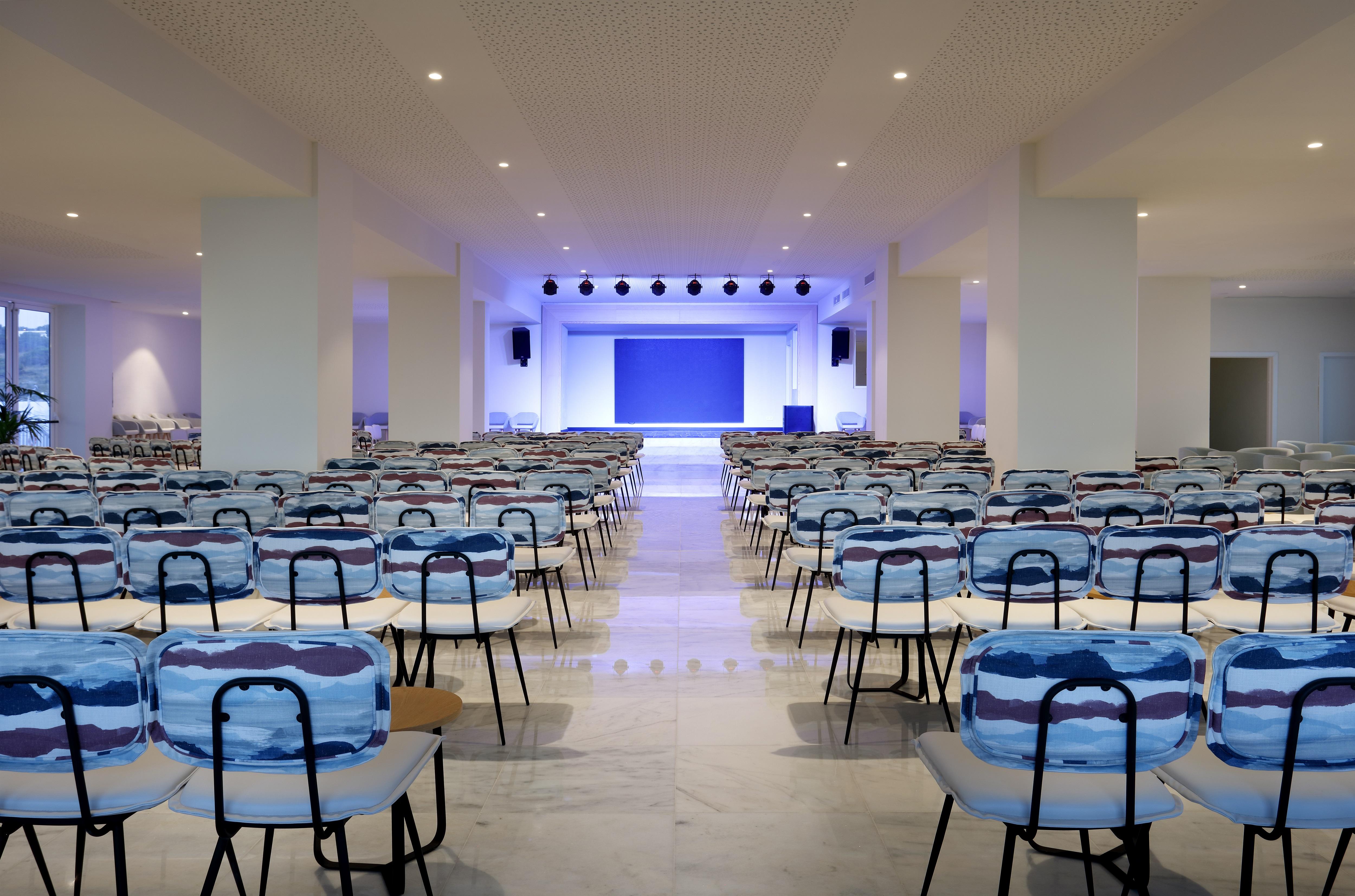 Palladium Hotel Menorca Arenal d'en Castell Esterno foto