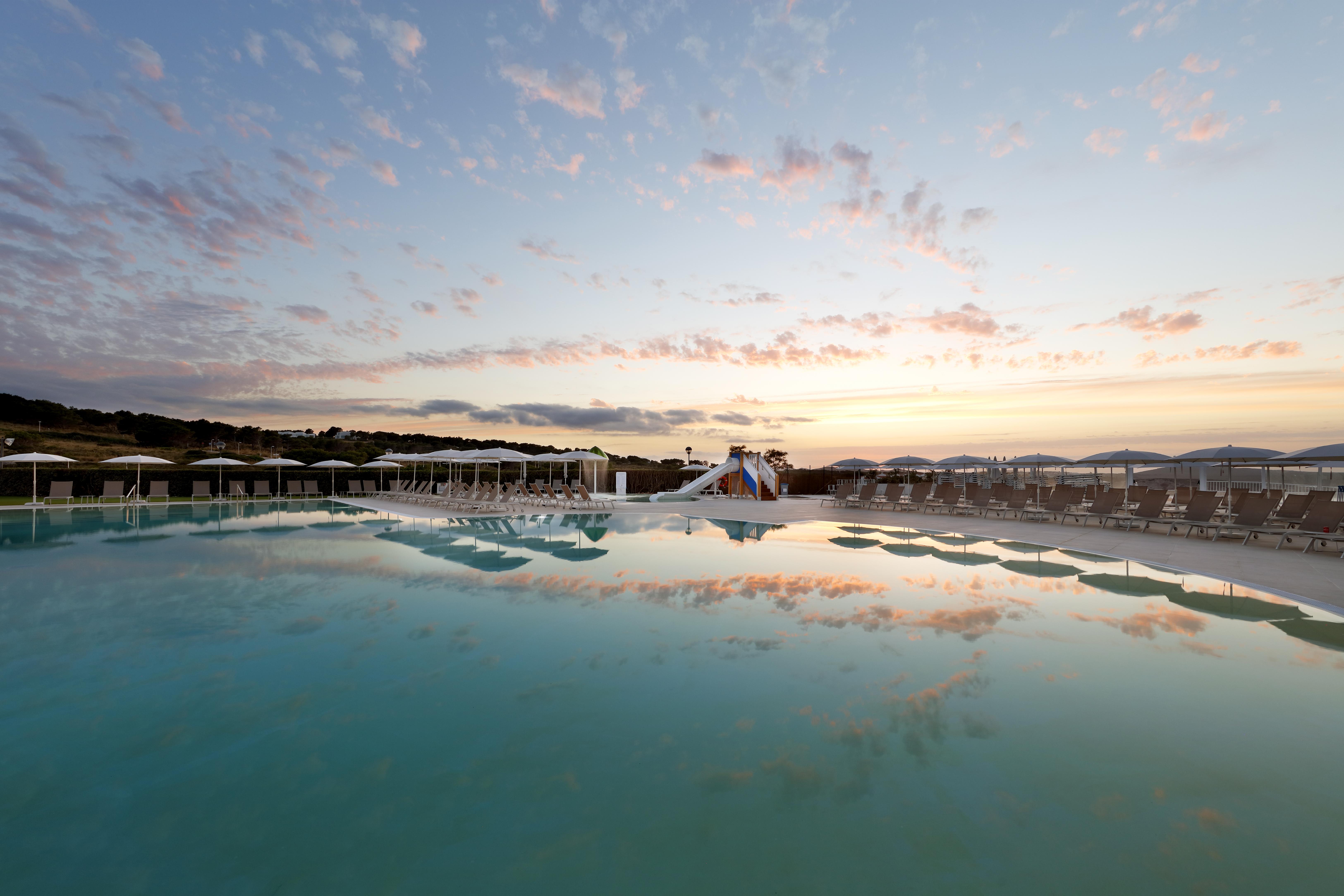 Palladium Hotel Menorca Arenal d'en Castell Esterno foto