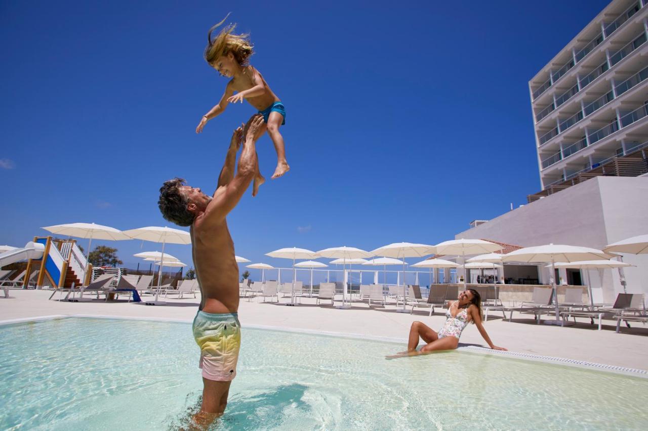 Palladium Hotel Menorca Arenal d'en Castell Esterno foto