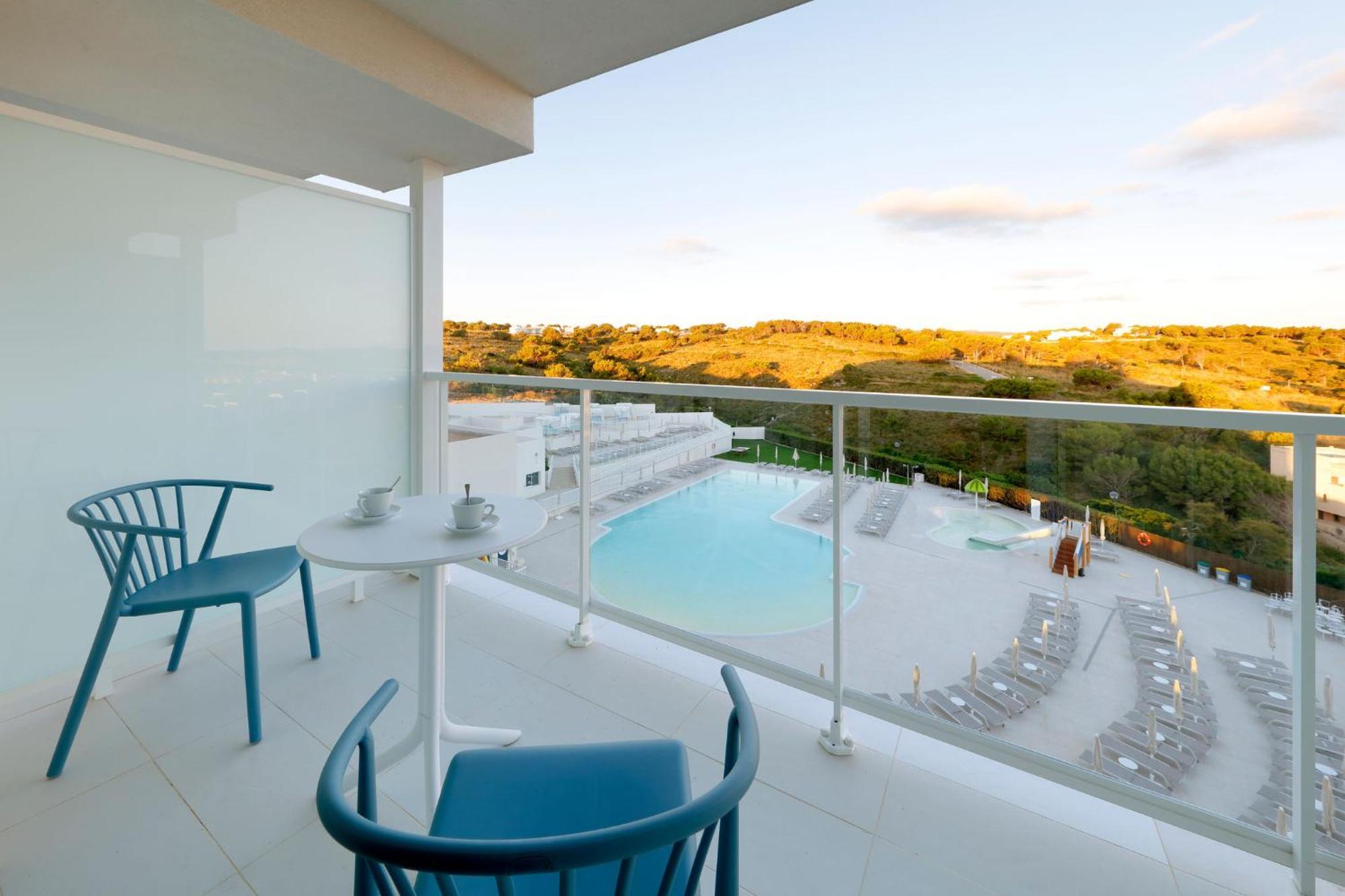 Palladium Hotel Menorca Arenal d'en Castell Esterno foto