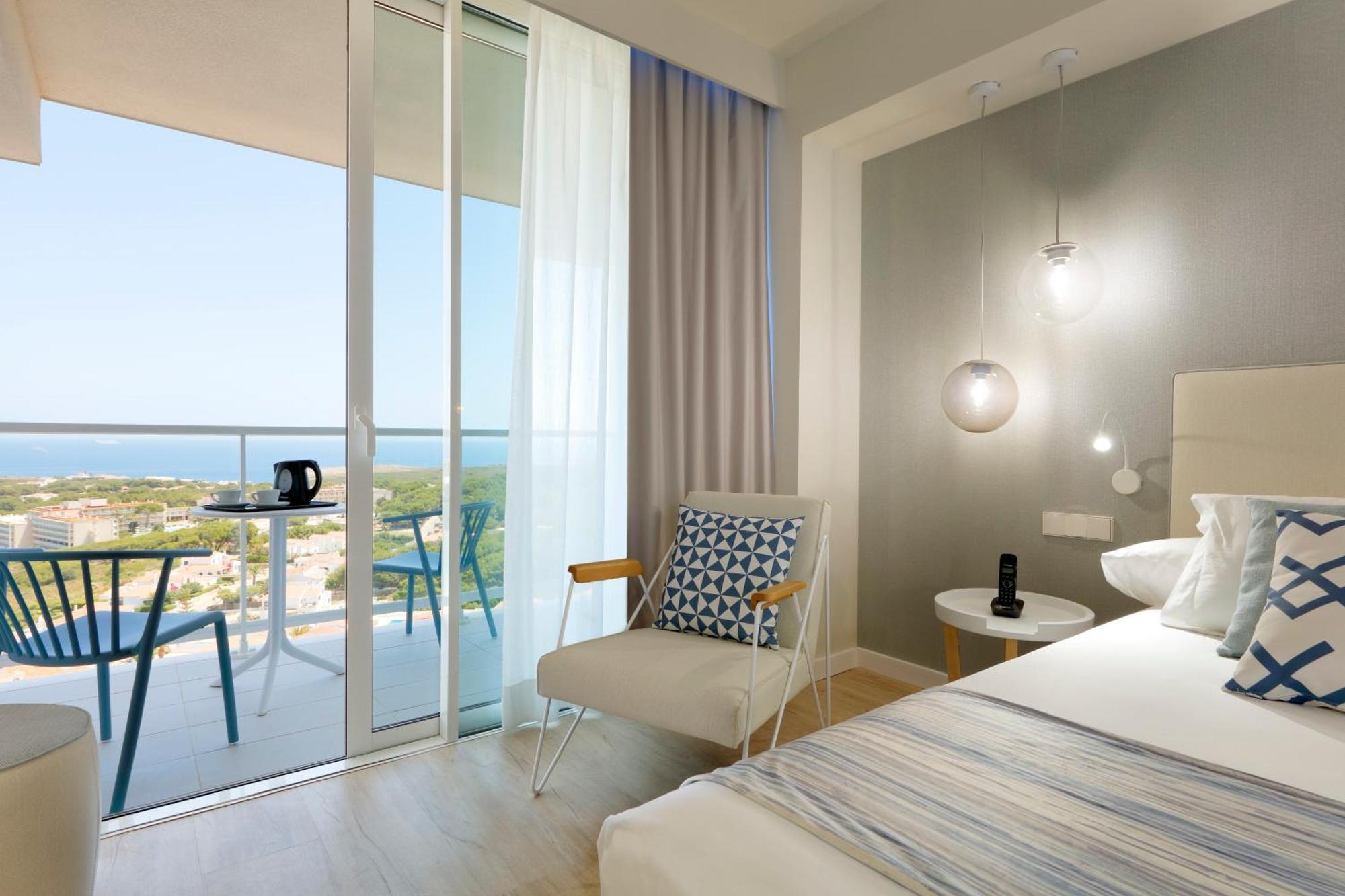 Palladium Hotel Menorca Arenal d'en Castell Esterno foto